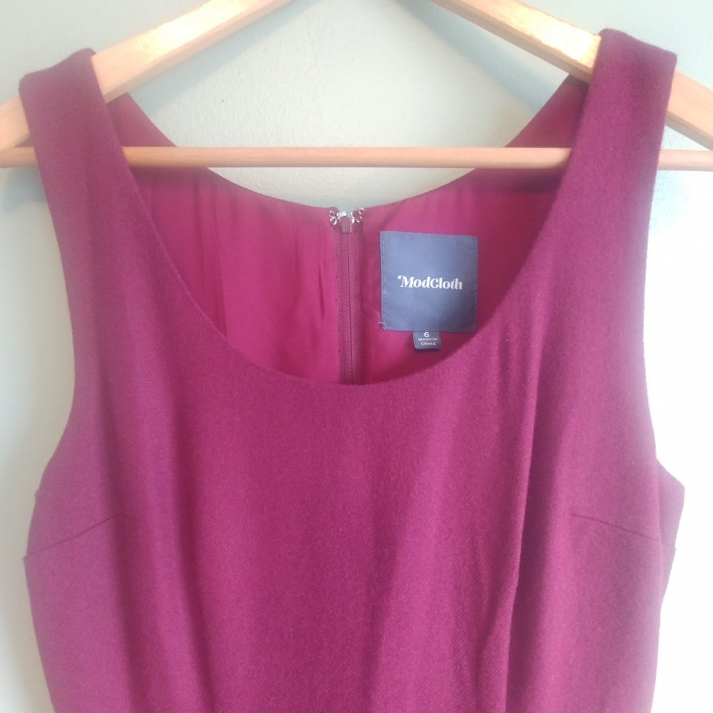 Modcloth raspberry burgundy wool sleeveless midi dress size 6 - Picture 5 of 7
